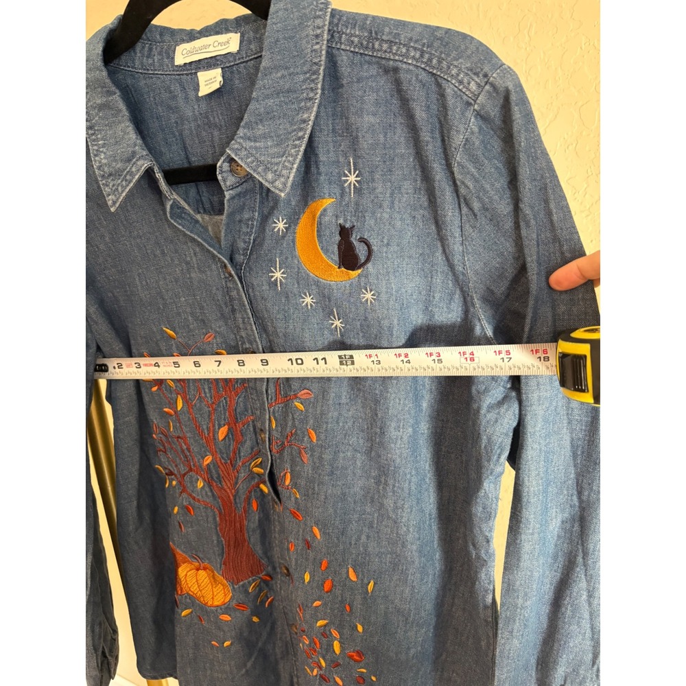 Coldwater Creek Womens Denim Embroidered Fall Shirt Size M Pumpkin Halloween - Picture 5 of 6